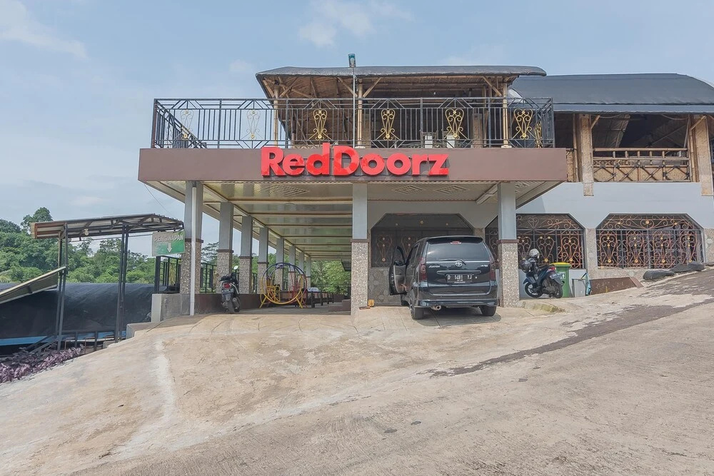 Batu Apung by RedDoorz