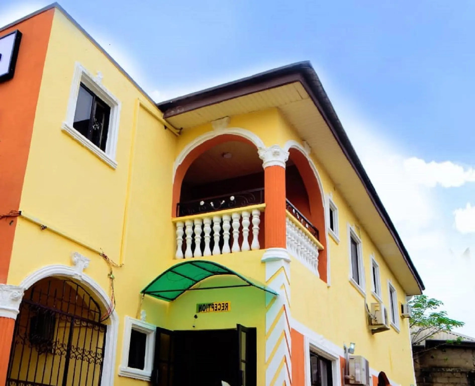 De Haven Suites — фото