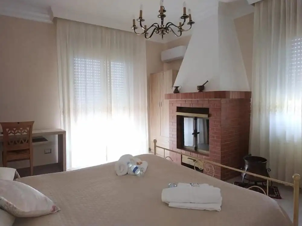 Standard Double room (full double bed)