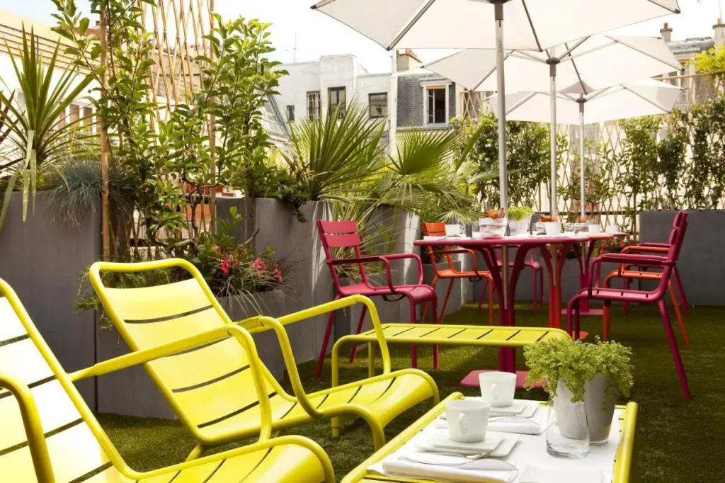 7 Eiffel Hotel 28