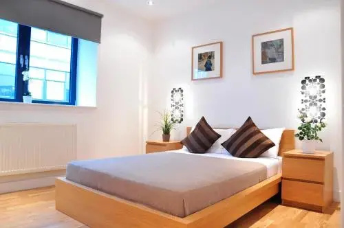 Aldgate Superior Apartments