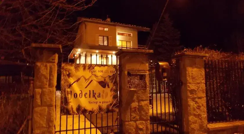 Jodełka Pokoje Gościnne