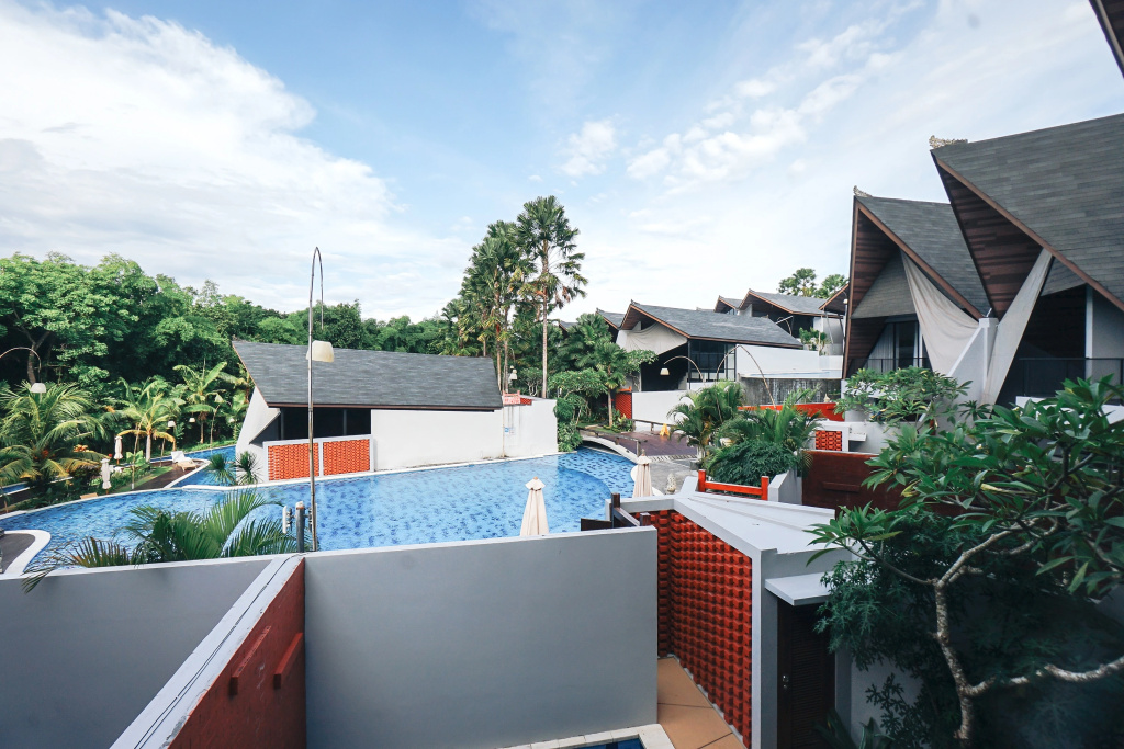 The Chloe Villa