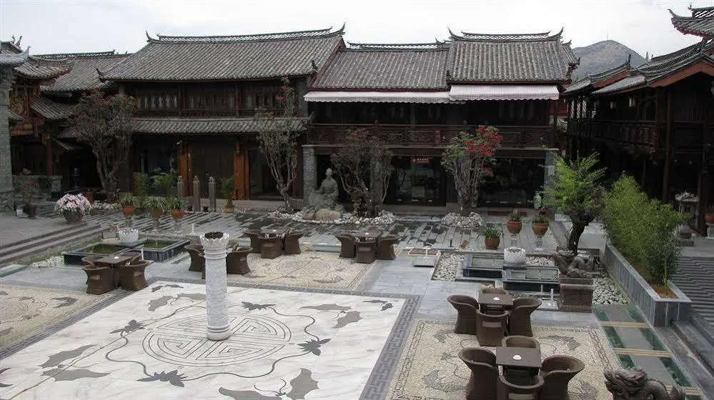 Chateau L’Act Hotel - фото 10