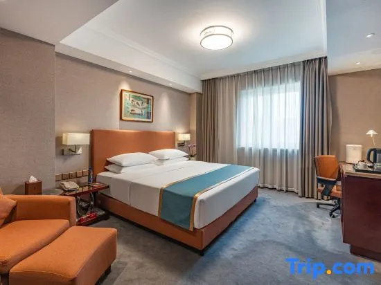 Executive Double room (full double bed)