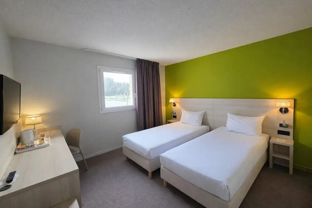 Standard Double room (twin beds)