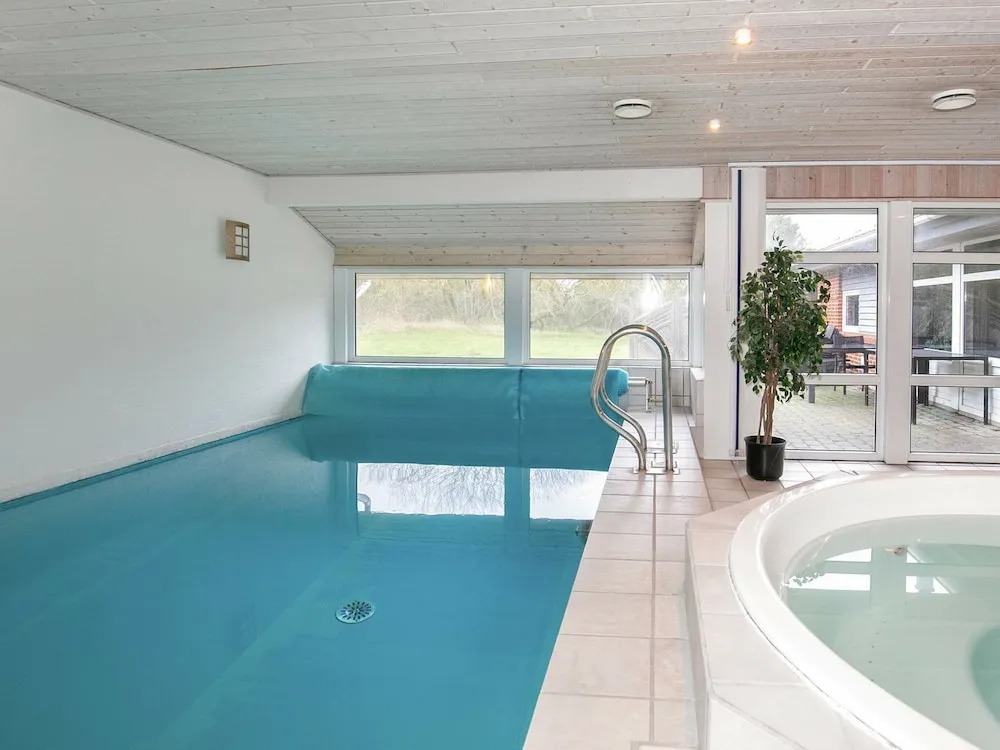 Lavish Holiday Home in Ringkøbing With Sauna - фото 11