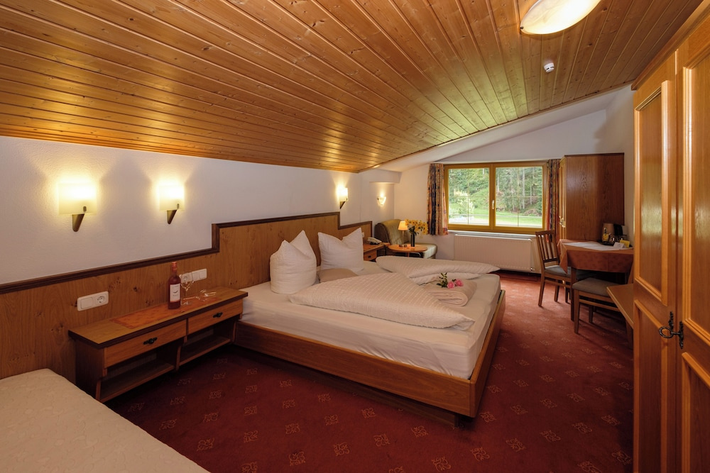 Standard Family room