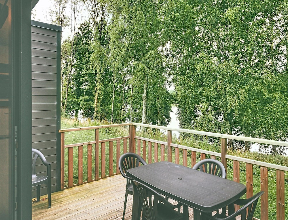 Afficher la photo 8 — Lake View Cottage With Terrace for 6