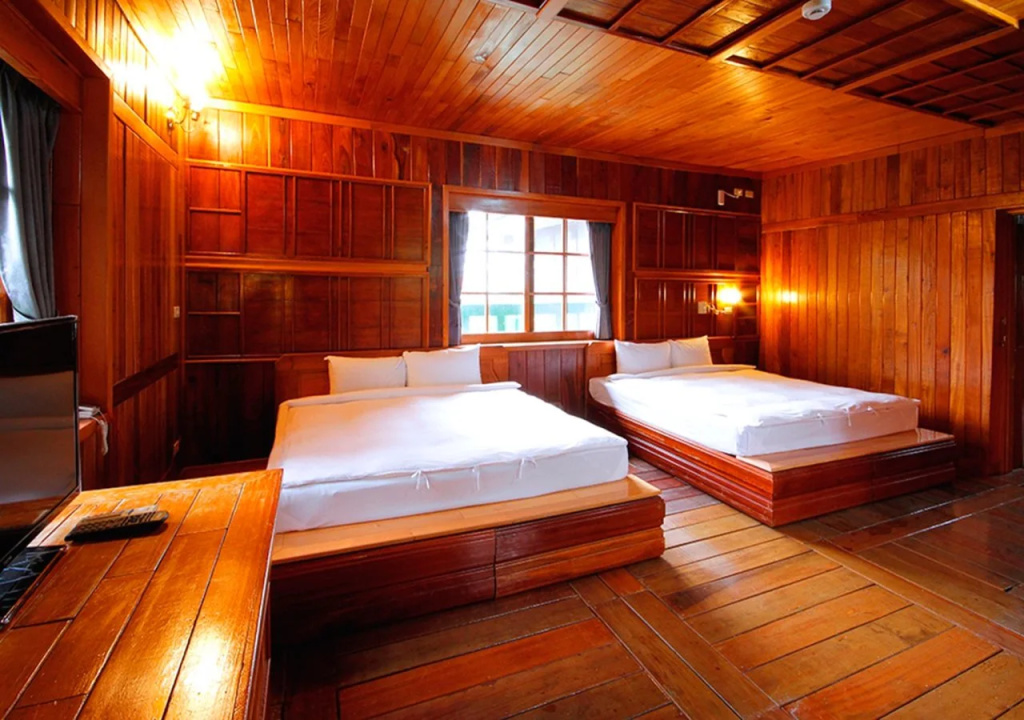 Purple Hill Resort