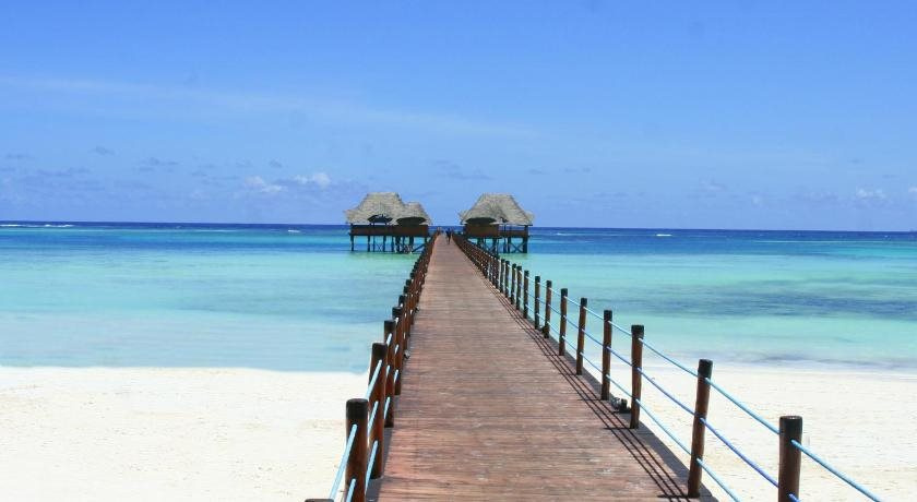 Beach & Waterfront