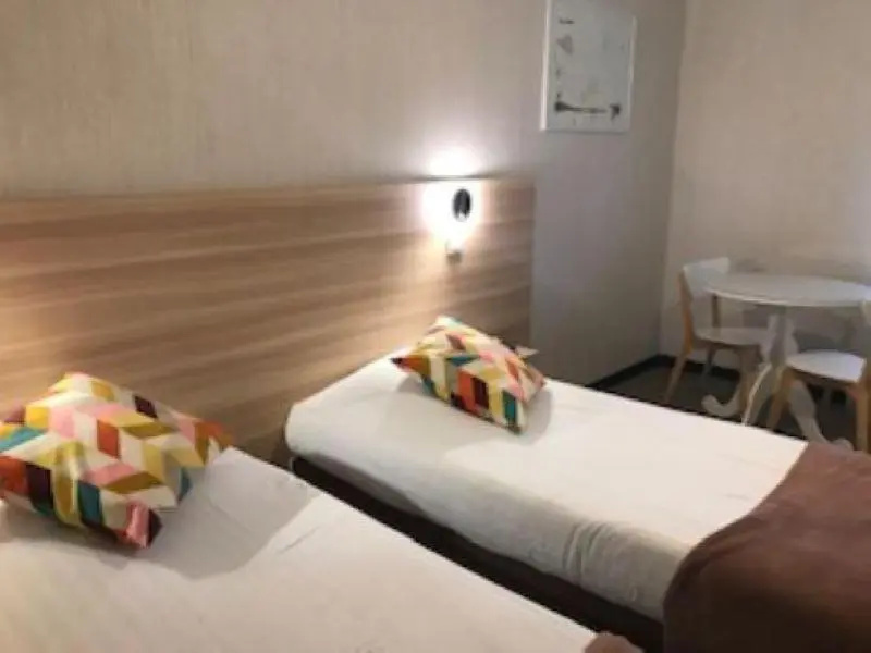 Standard Double room with garden view (twin beds)