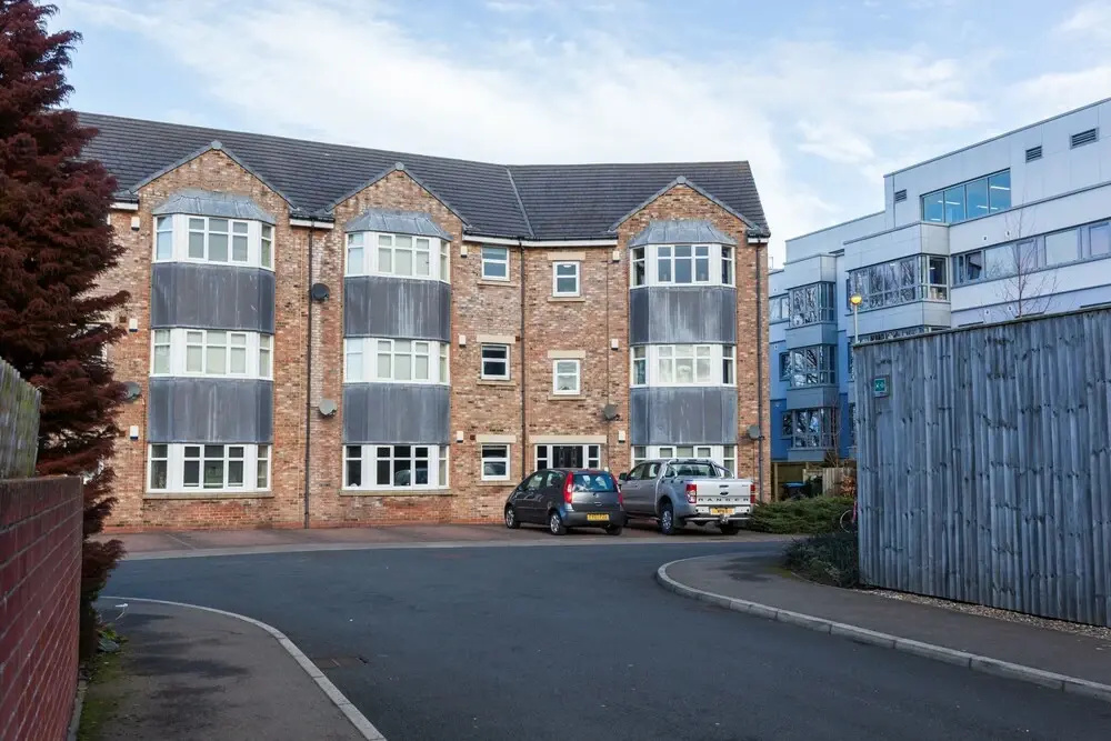 19 New Durham Courtyard