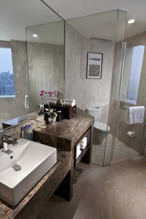 Shanghai Qilu Hotel - Général