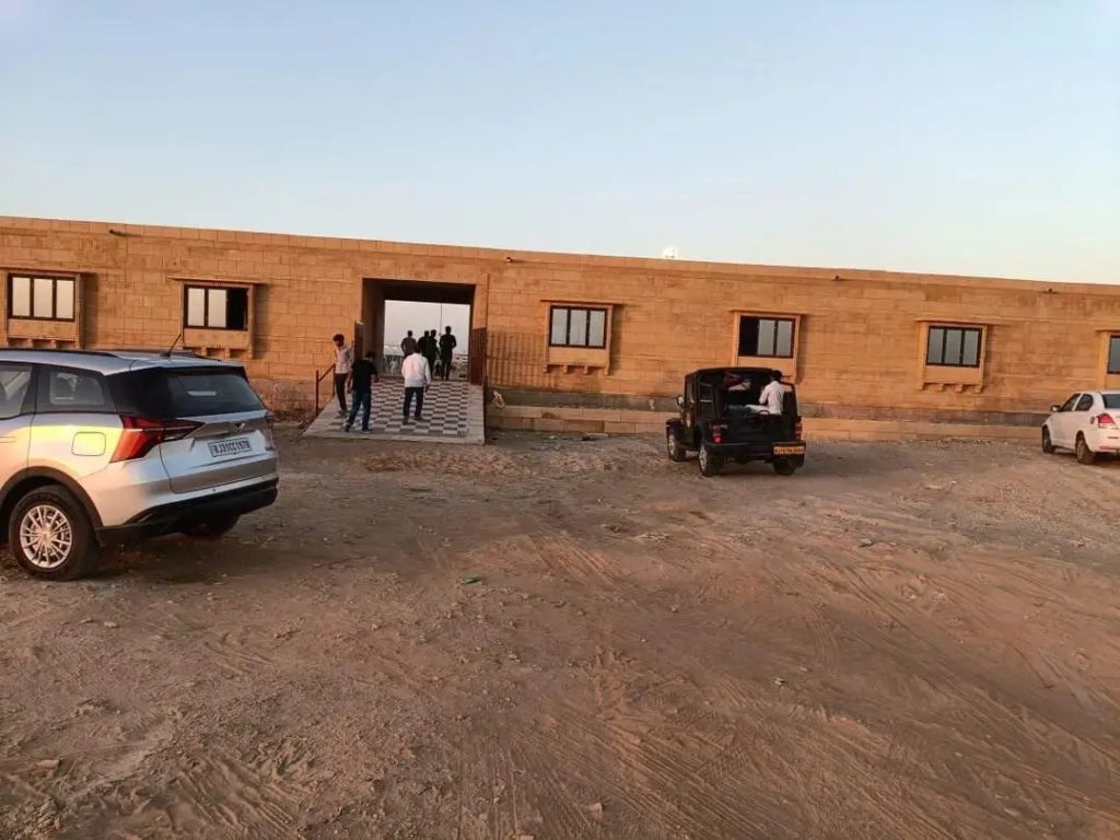 Maharaja Desert Camp