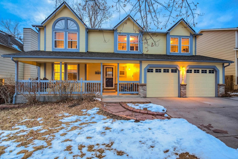 4BR Spacious & Comfortable Mid-term & Corporate Rental