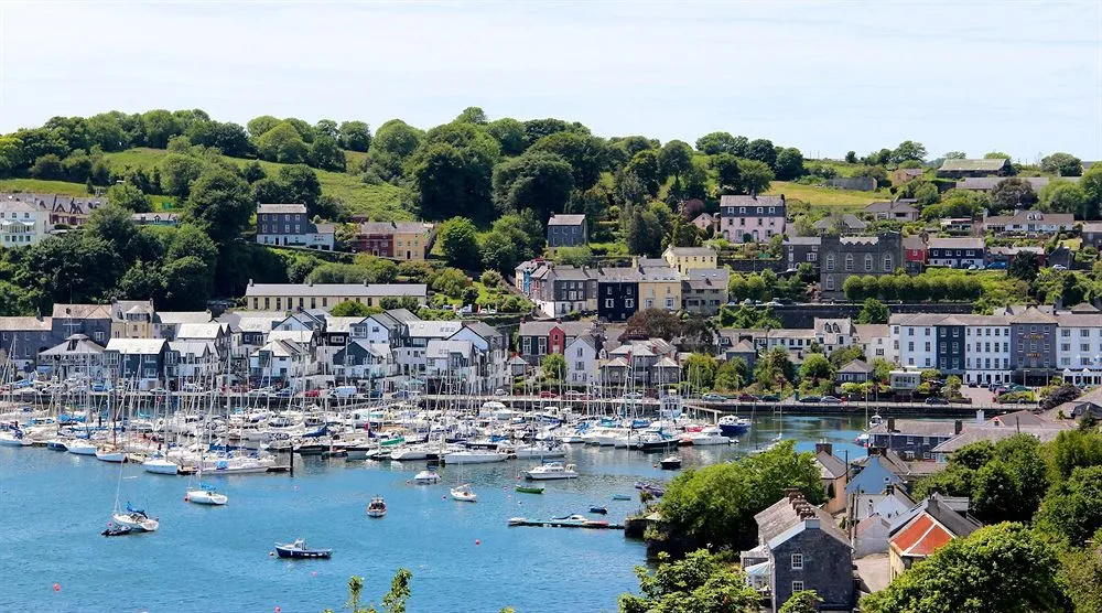 Beach & Waterfront