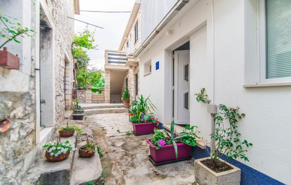 Apartment Ina