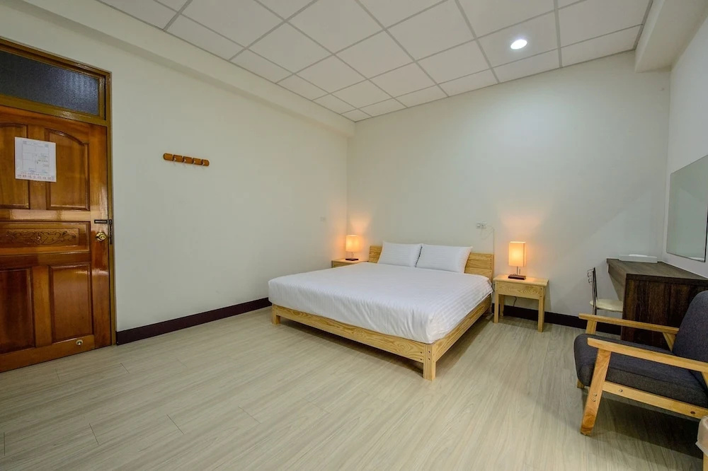 Economy room