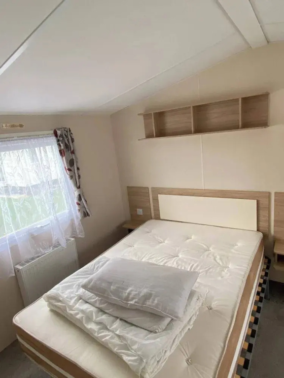 2 bed Caravan in Rhyl , dog Friendly, With Wifi
