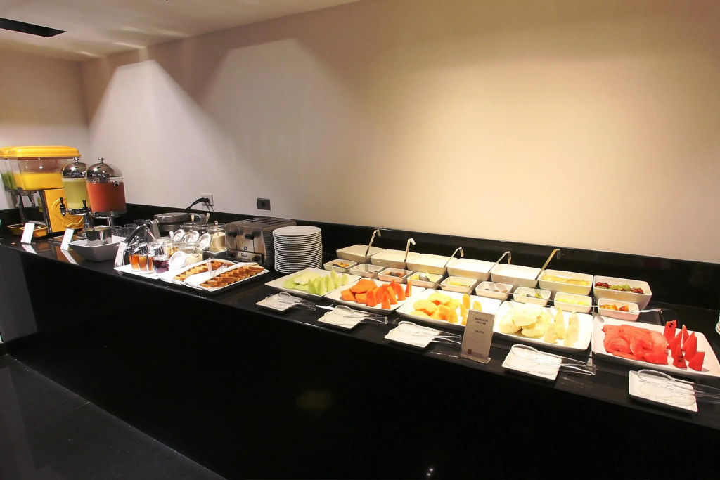 Hotel photo 12