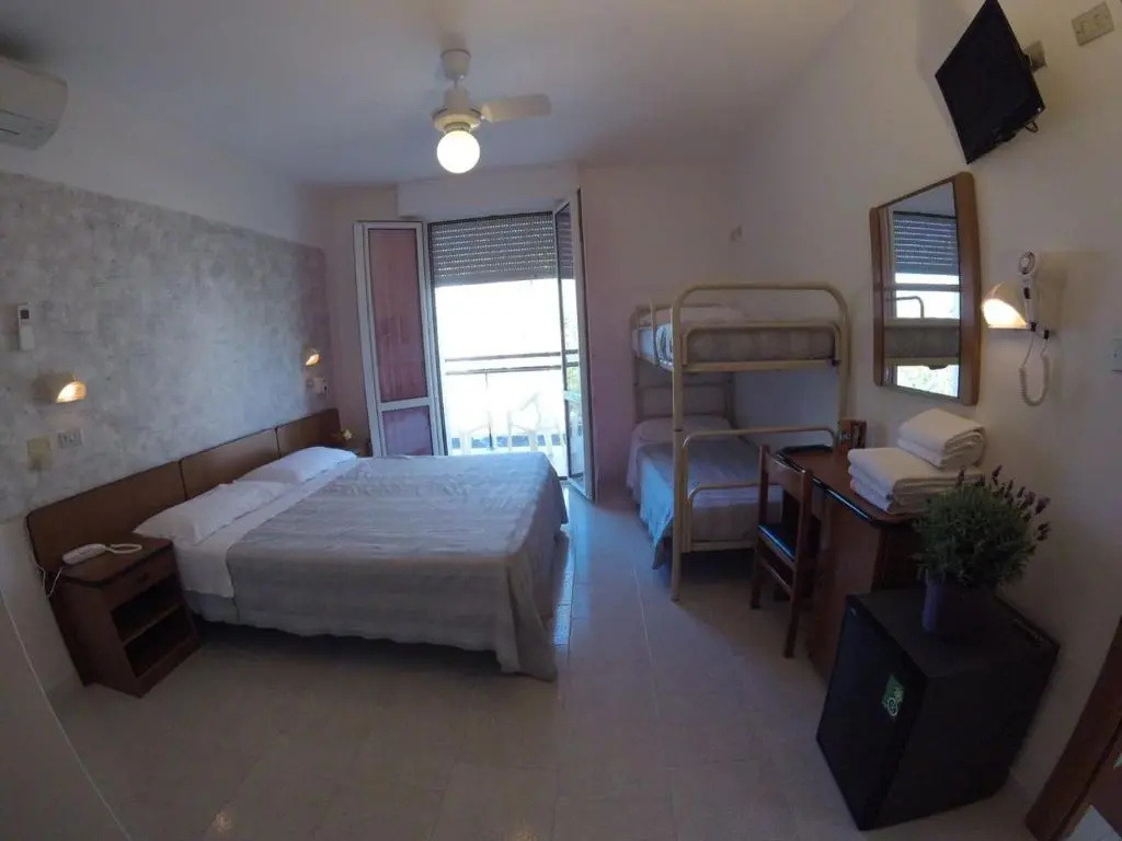 Comfort Quadruple room