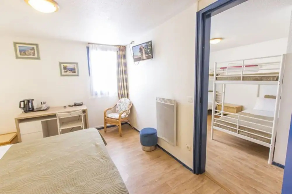 Hipotel Paris Marne La Vallee - Chambres
