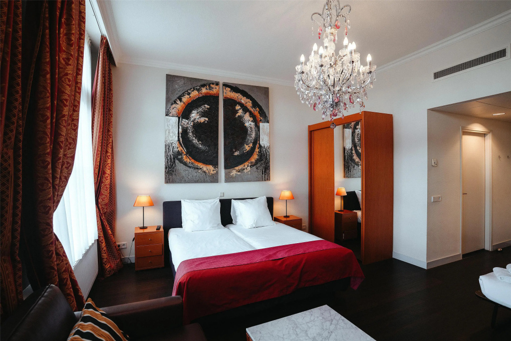 Standard Double Family room (twin beds)