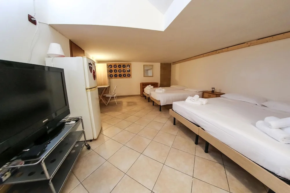 Economy Quadruple room
