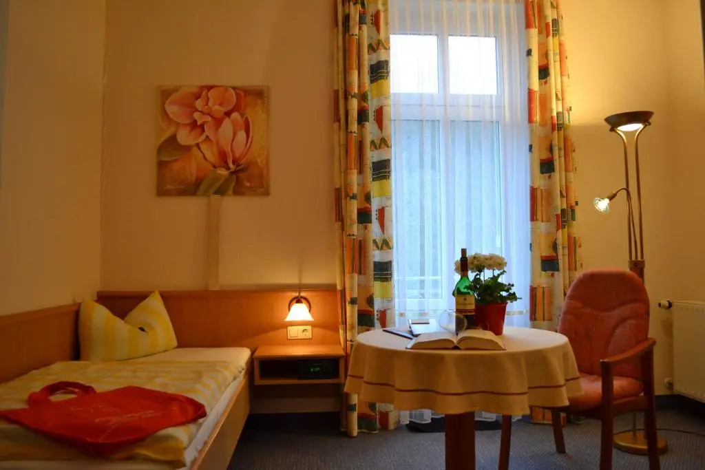 Vier Jahreszeiten - Chambres
