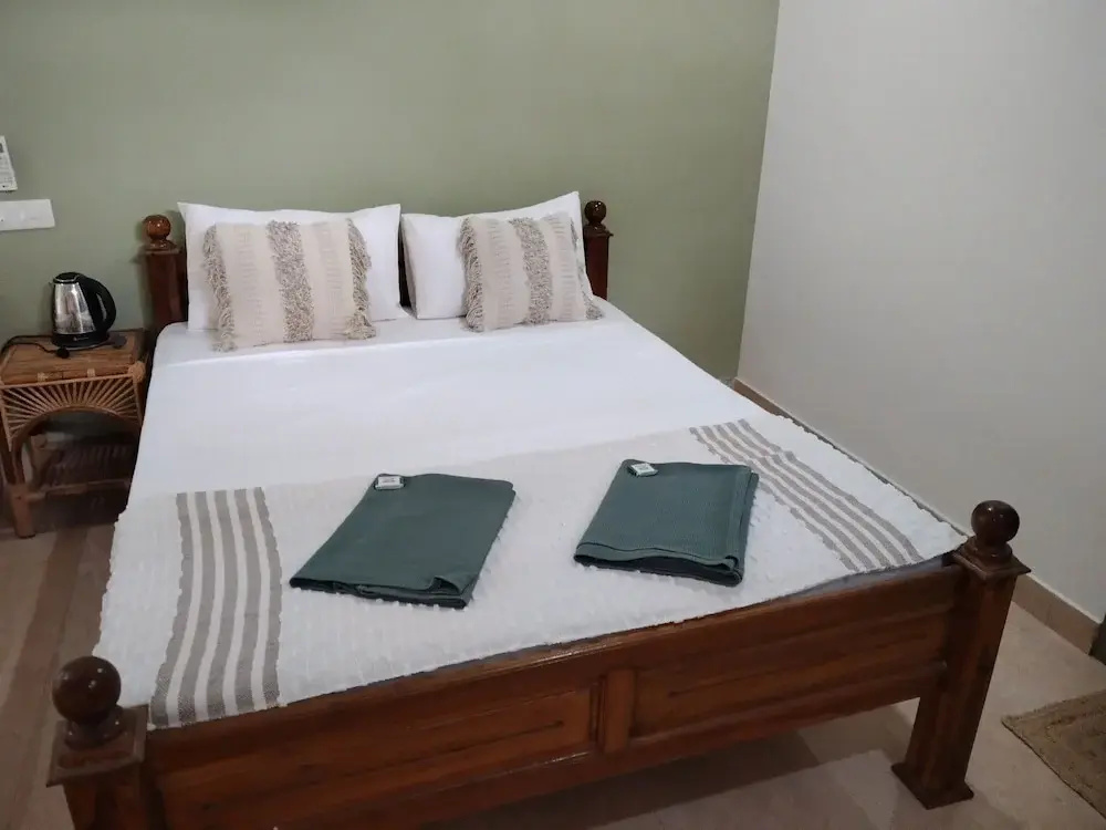 Ashiyana Cliff and Beach Resort