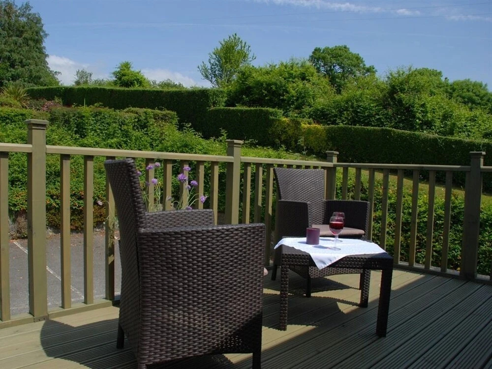 Balcony & Terrace