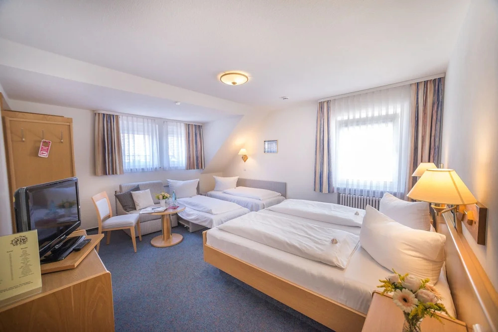 Hotel Pfauen - Chambres
