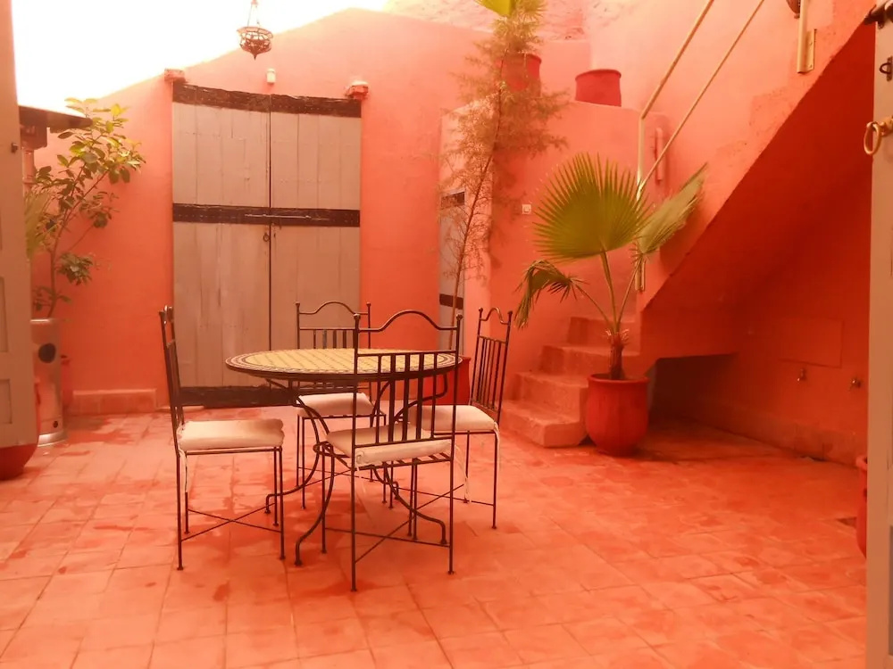 Economy Double room (full double bed)