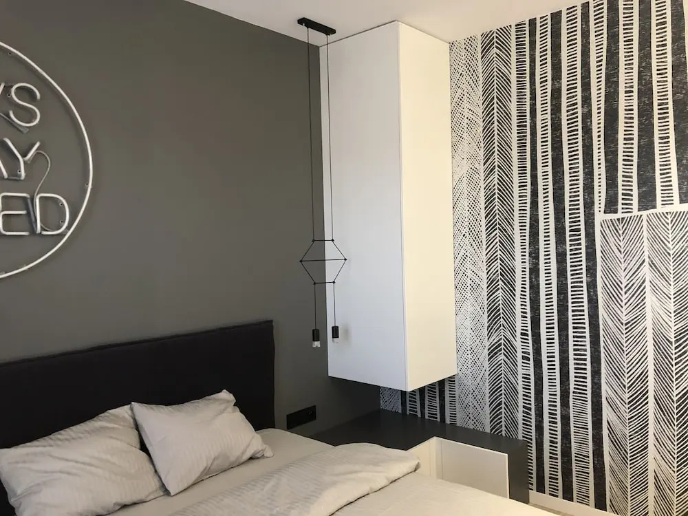 Premium Suite