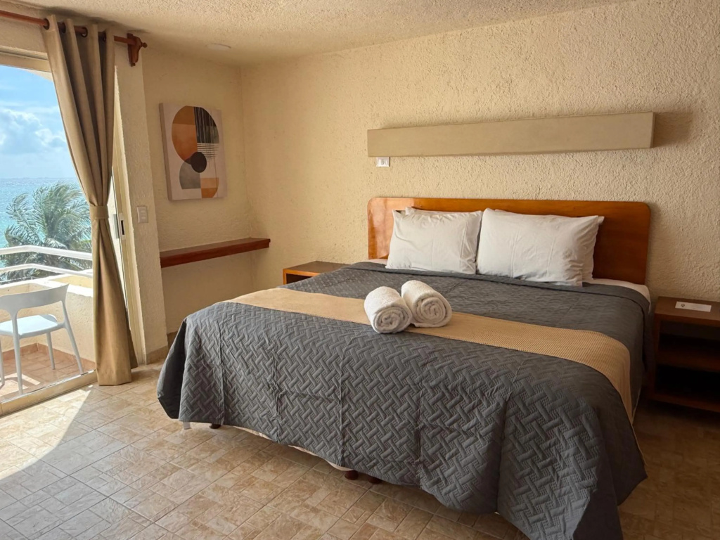 Luciana Hotel & Beach Club — 4