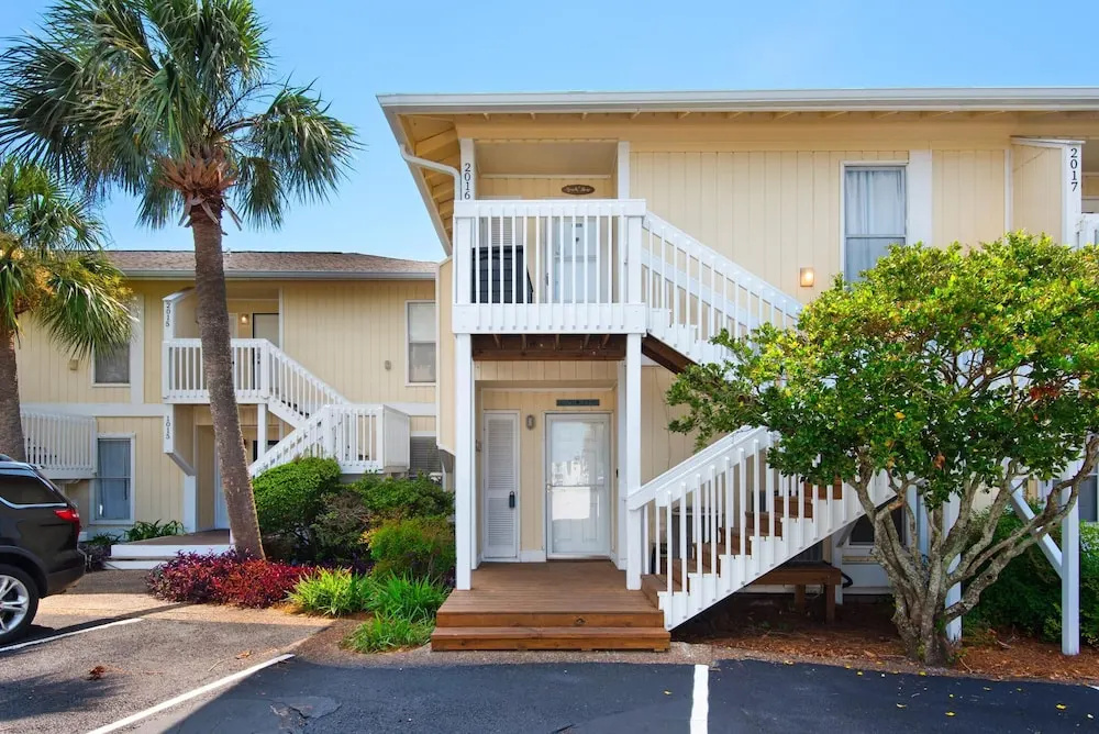 Sandpiper Cove 1016