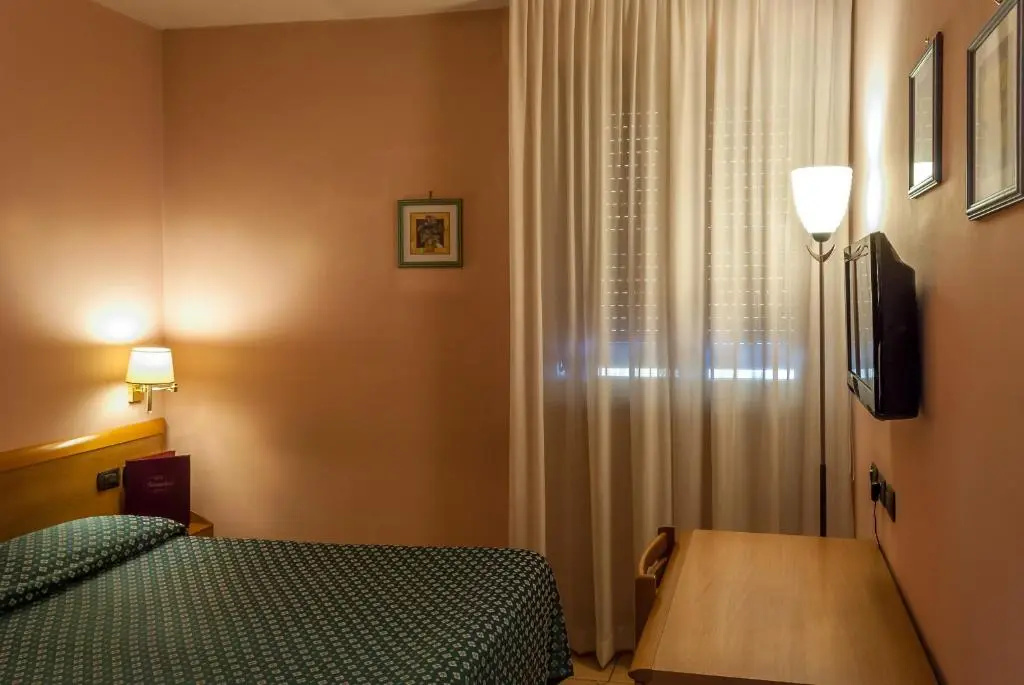 Hotel Bernardino - Chambres