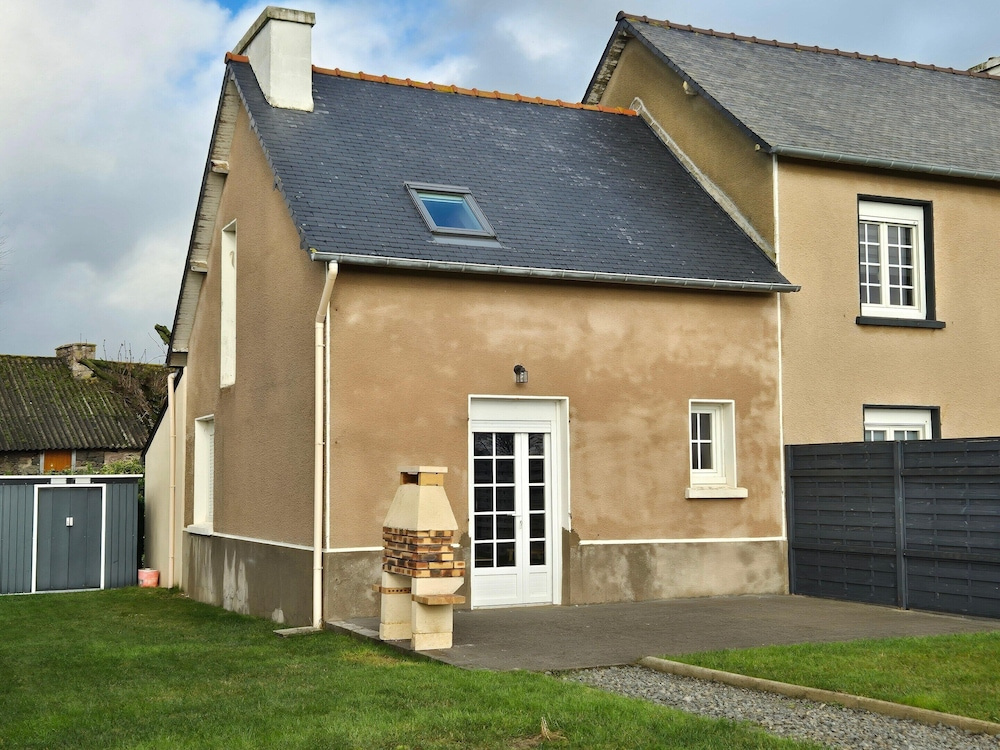 Terraced Country House Near Sea