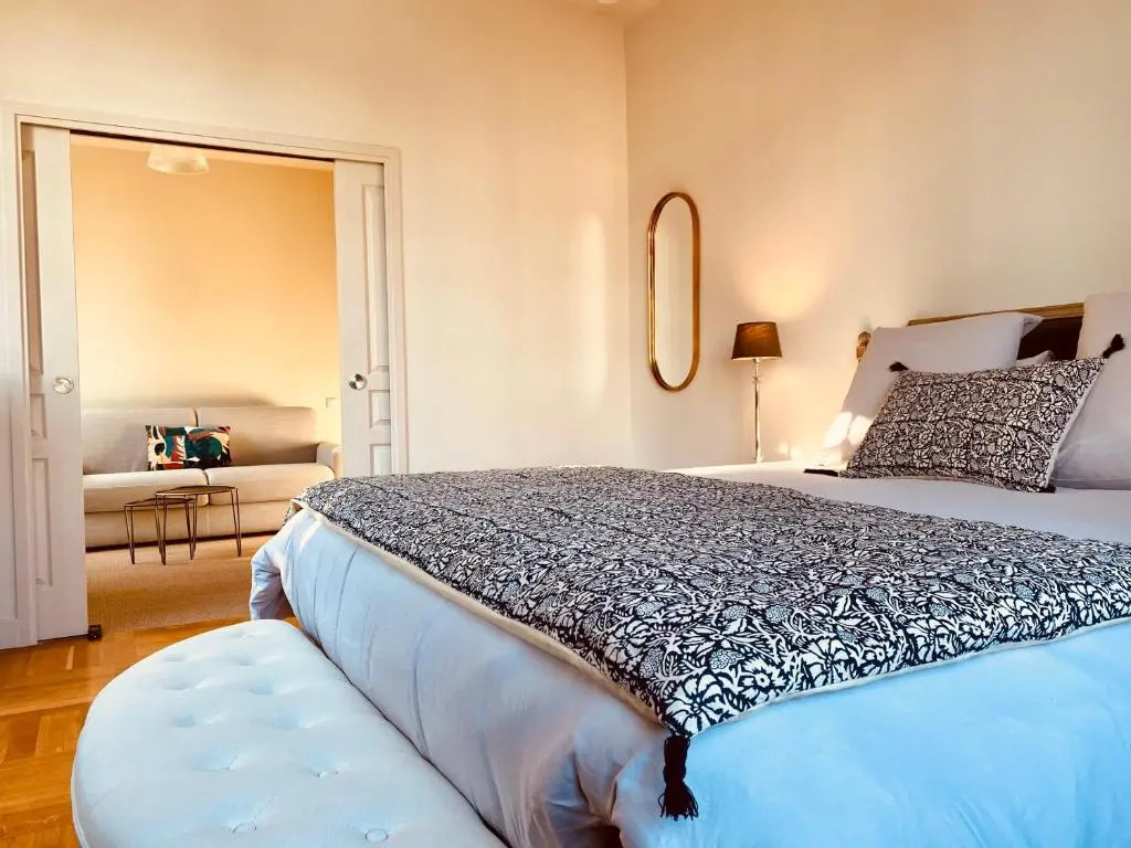 Deluxe Family Suite