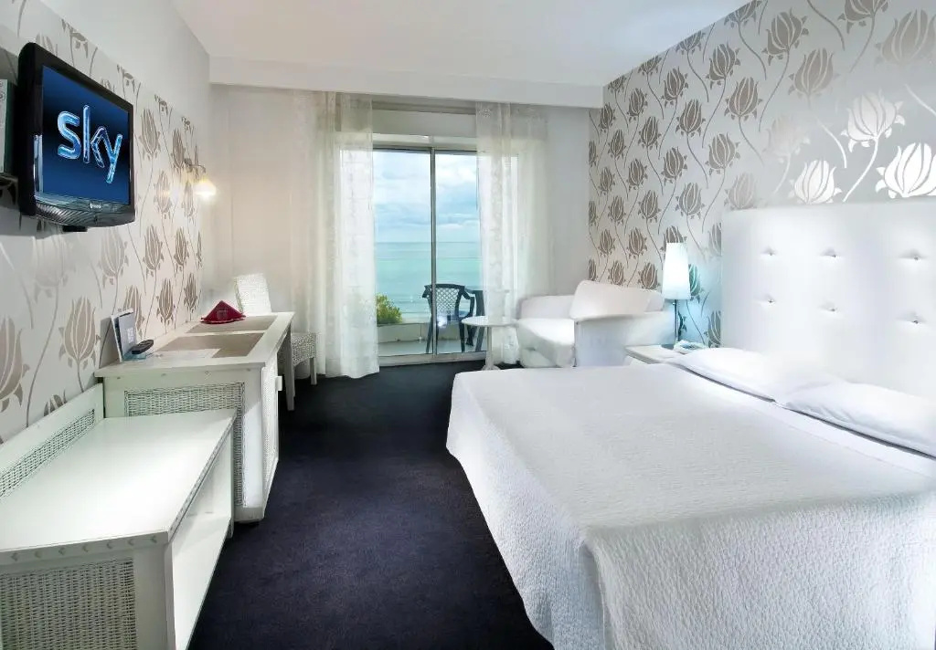 Hotel Mediterraneo - Chambres
