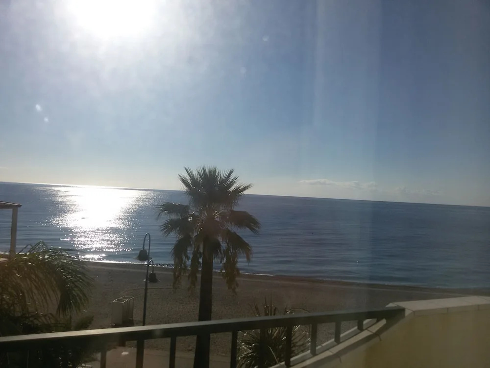 Miramare Hotel - Général