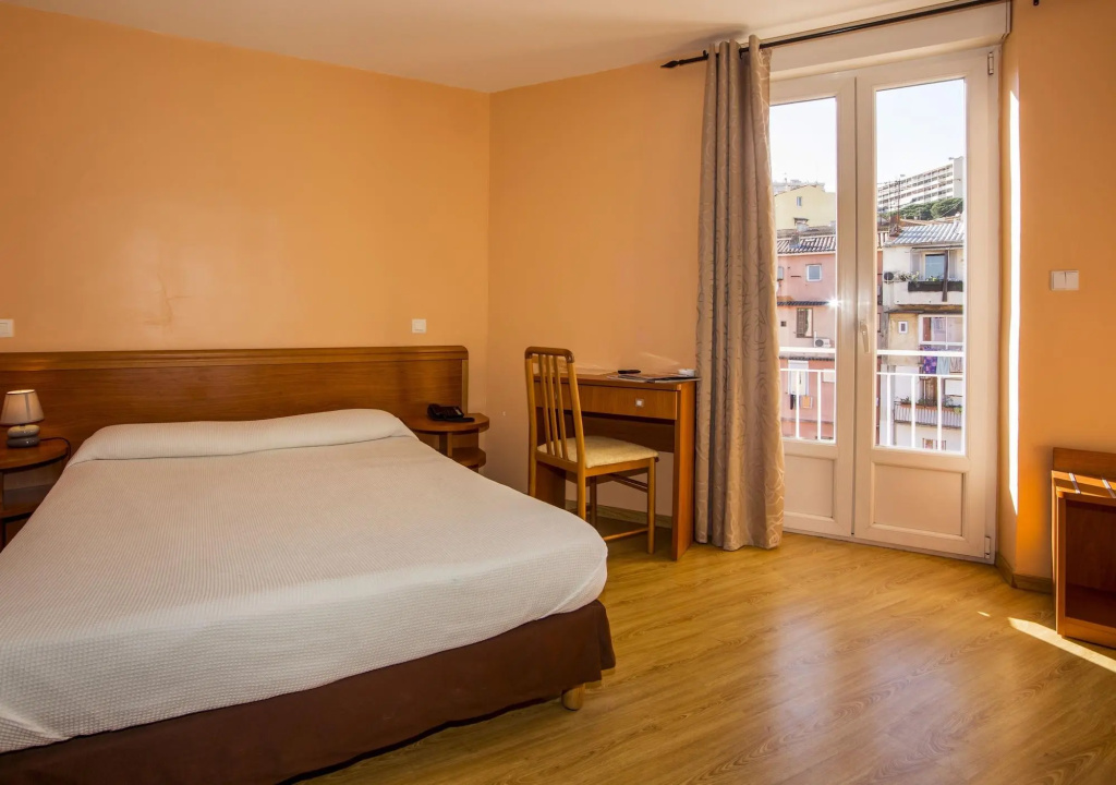 Voir la photo 4 — Le Dauphin Hotel