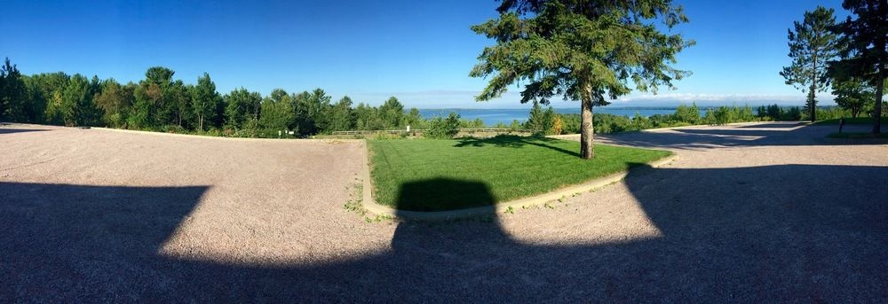 Beach & Waterfront