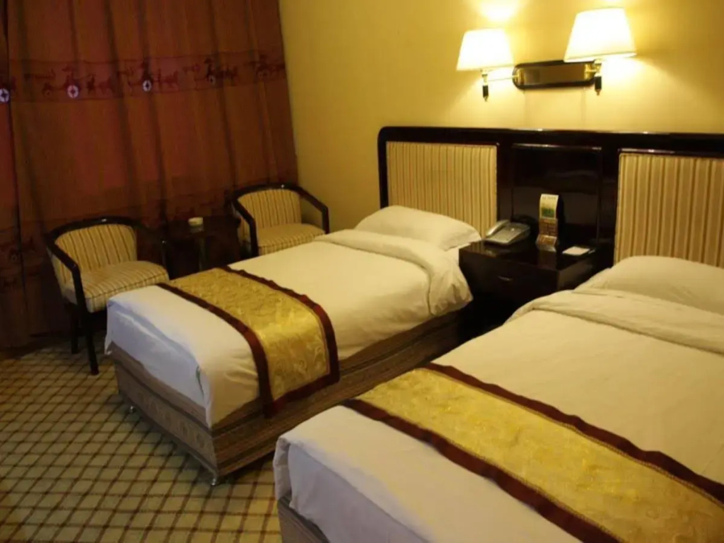 Lanzhou Hualian Hotel - фото 3