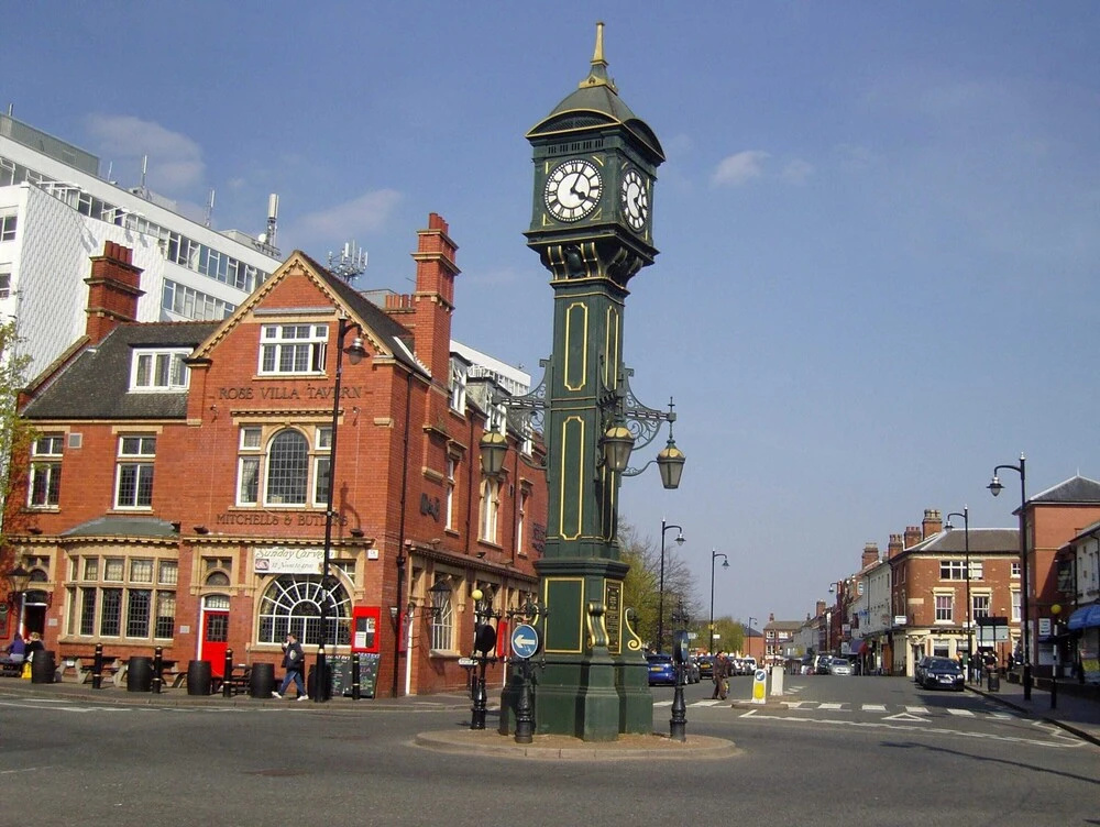 2 Bed 1 Bath Apart St Pauls Square Bham Parking