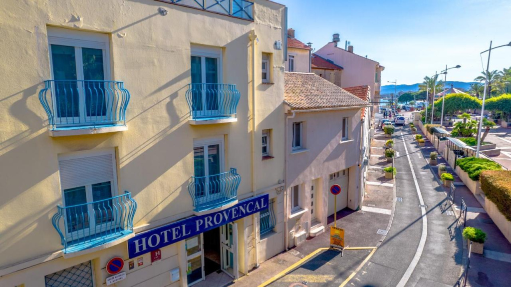 Hotel photo 32