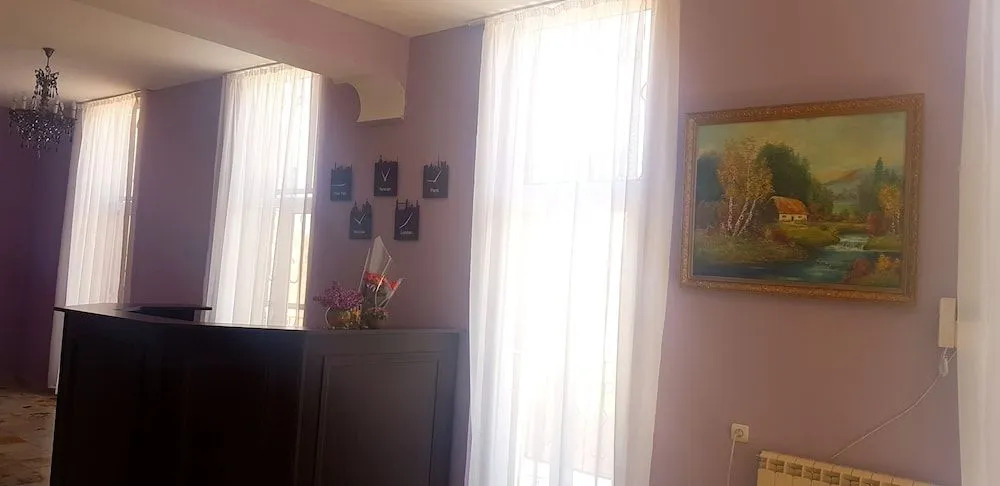 Bloor Hotel - фото 3