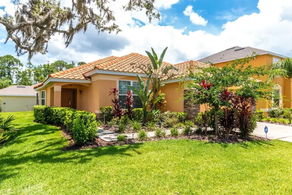 Veranda Palms 4470