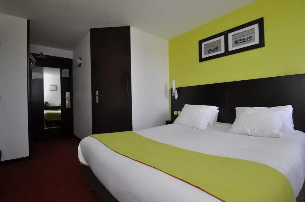 Voir la photo 4 — Hotel Kyriad Design ENZO CANNES-ECLUSE